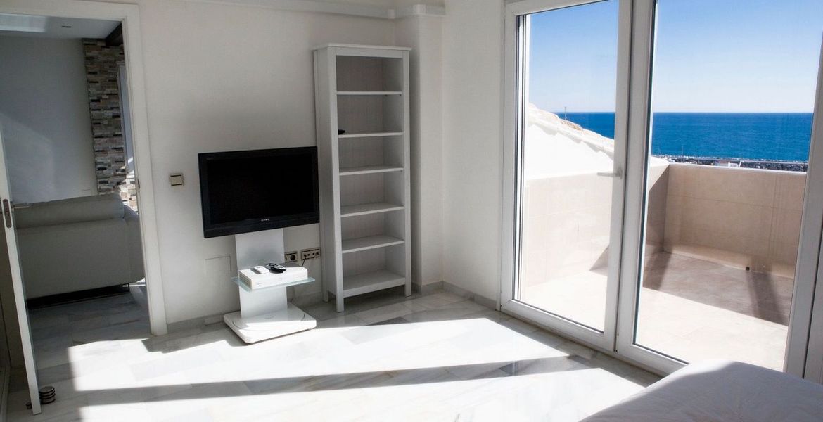 Penthouse en Puerto Banús de tres habitaciones