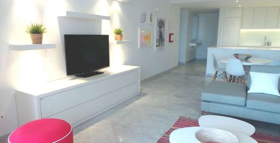 Apartamento en alquiler en Puente Romano, Marbella Golden Mi