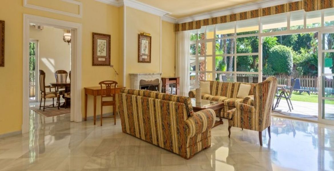 Classical villa Andalusian Style for rent