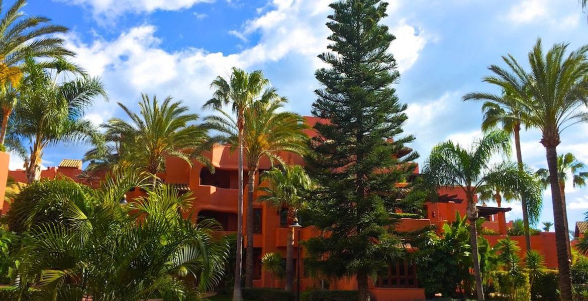 Apartamento en Alquiler en Estepona