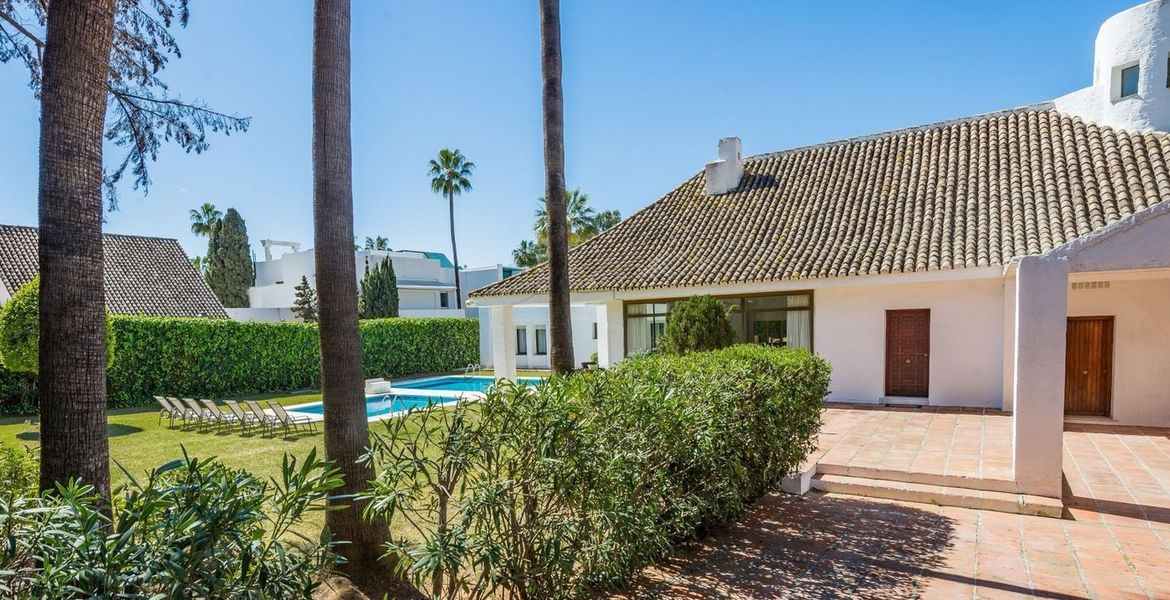 Villa al lado de mar en alquiler en puerto banus