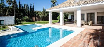 Villa close to the beach for rent in puerto banus