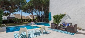 Villa for rent in puerto banus