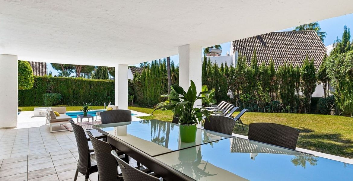 Villa close to beach Puerto Banus