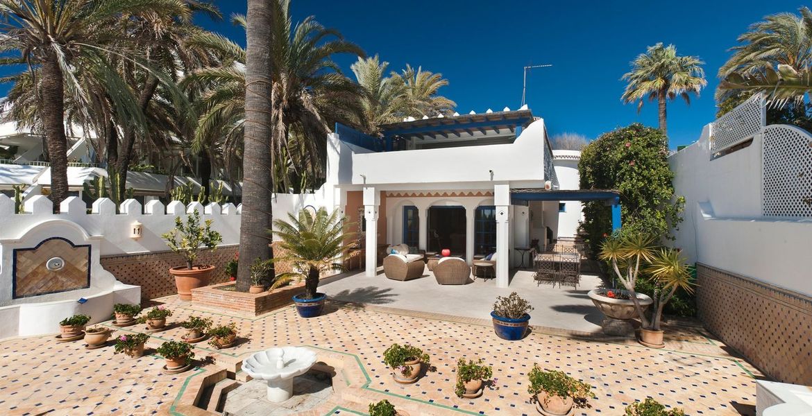 Villa à louer Marbella Golden Mile front beach