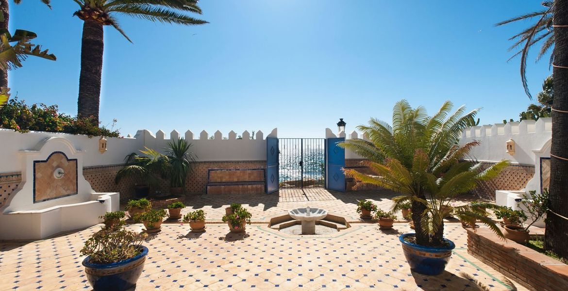 Villa à louer Marbella Golden Mile front beach