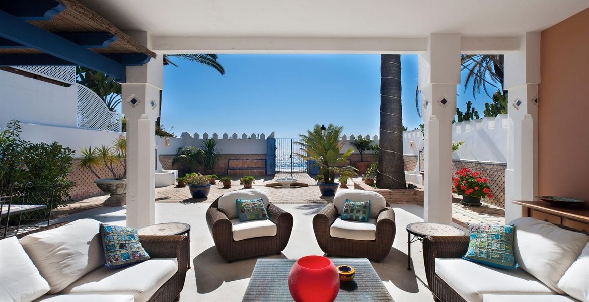 Villa à louer Marbella Golden Mile front beach