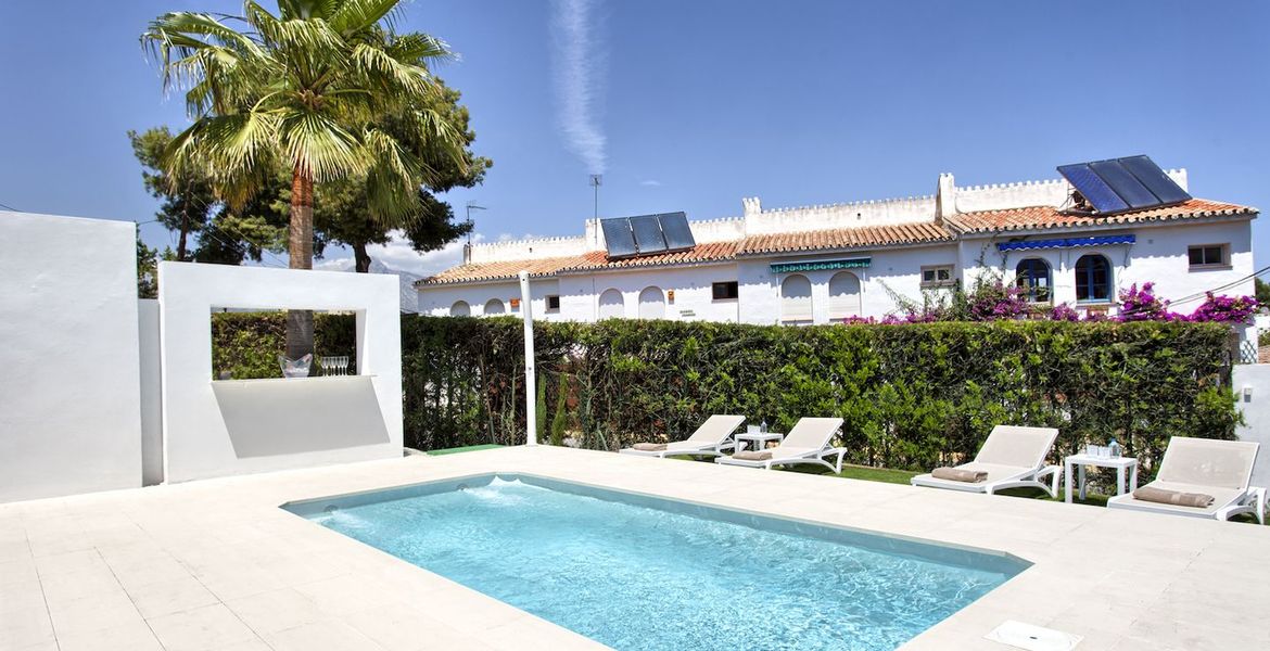 Villa nueva y moderna en Marbella cerca de Puerto Banús