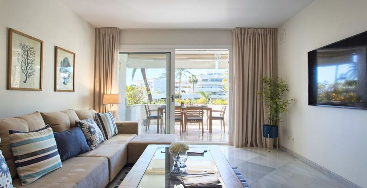 Apartment Los Granados Puerto Banus