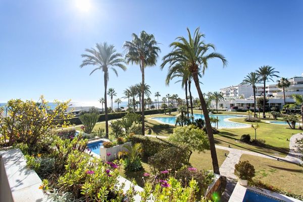 Apartment Los Granados Puerto Banus