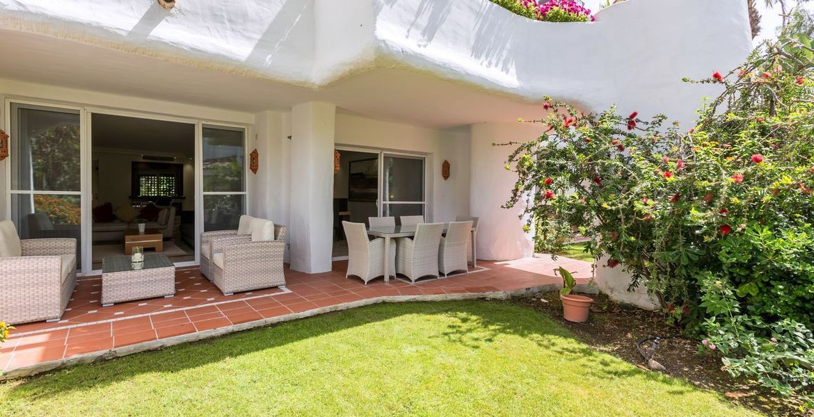 Apartamento en Marbella planta baja frente a la playa