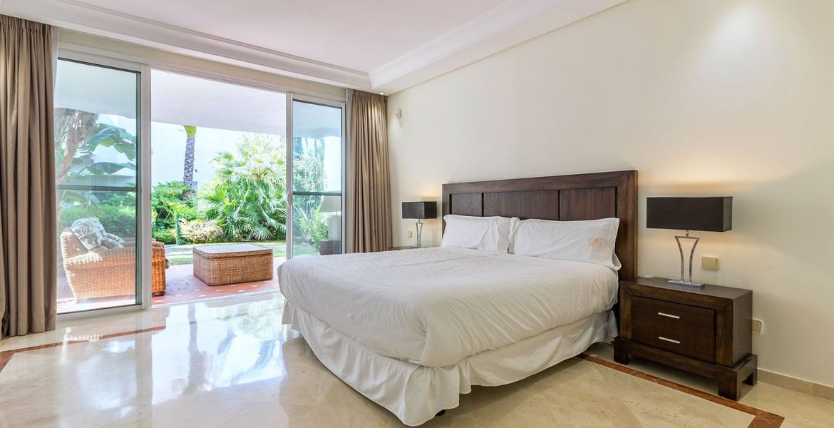 Apartamento en Marbella planta baja frente a la playa