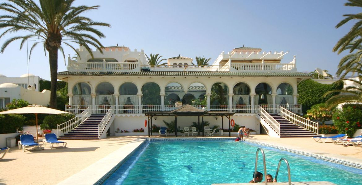 Golden Mile Marbella villa Beach front