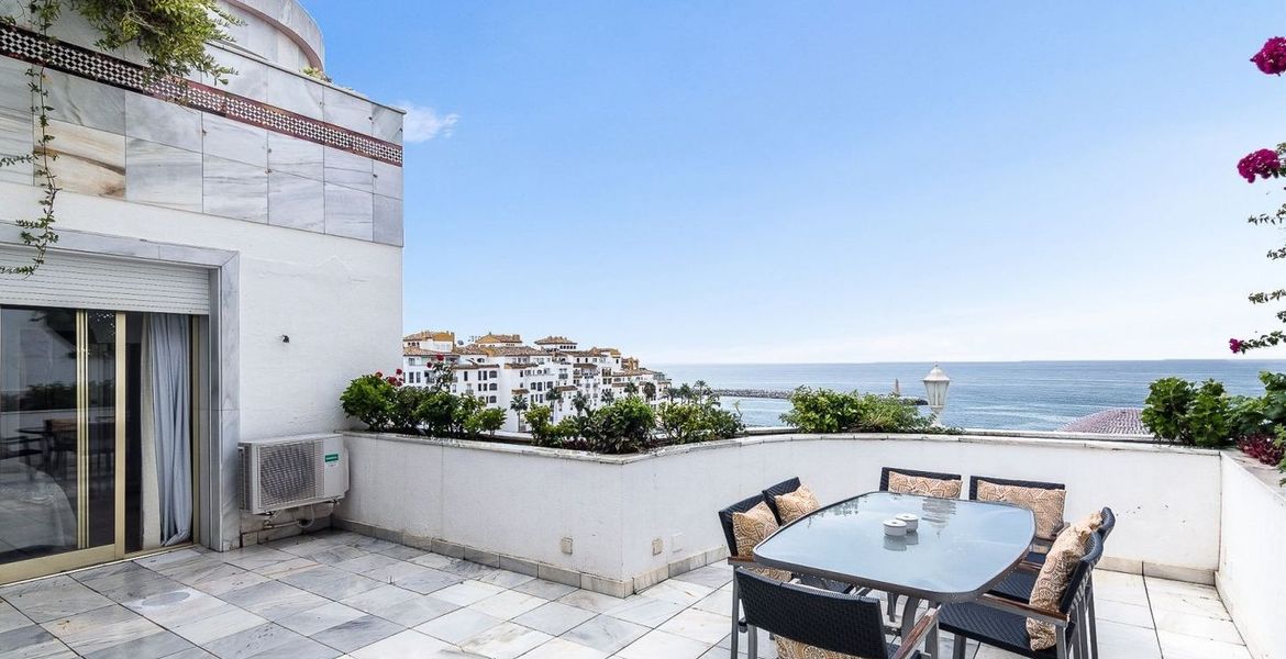 Penthouse Gray D’Albion Puerto Banus MARBELLA