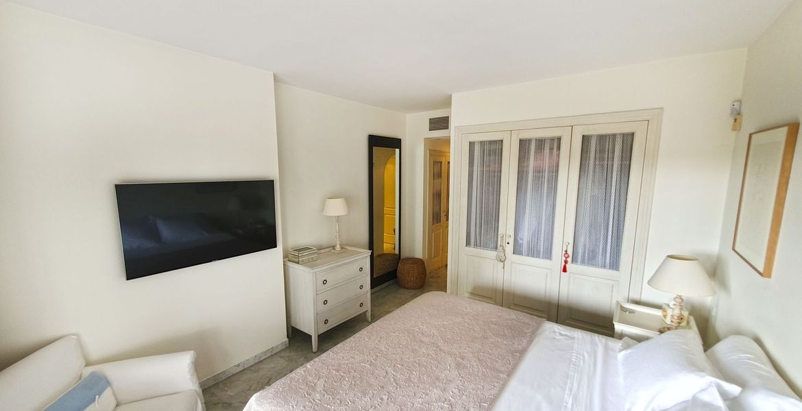 Apartment in Marina Puente Romano