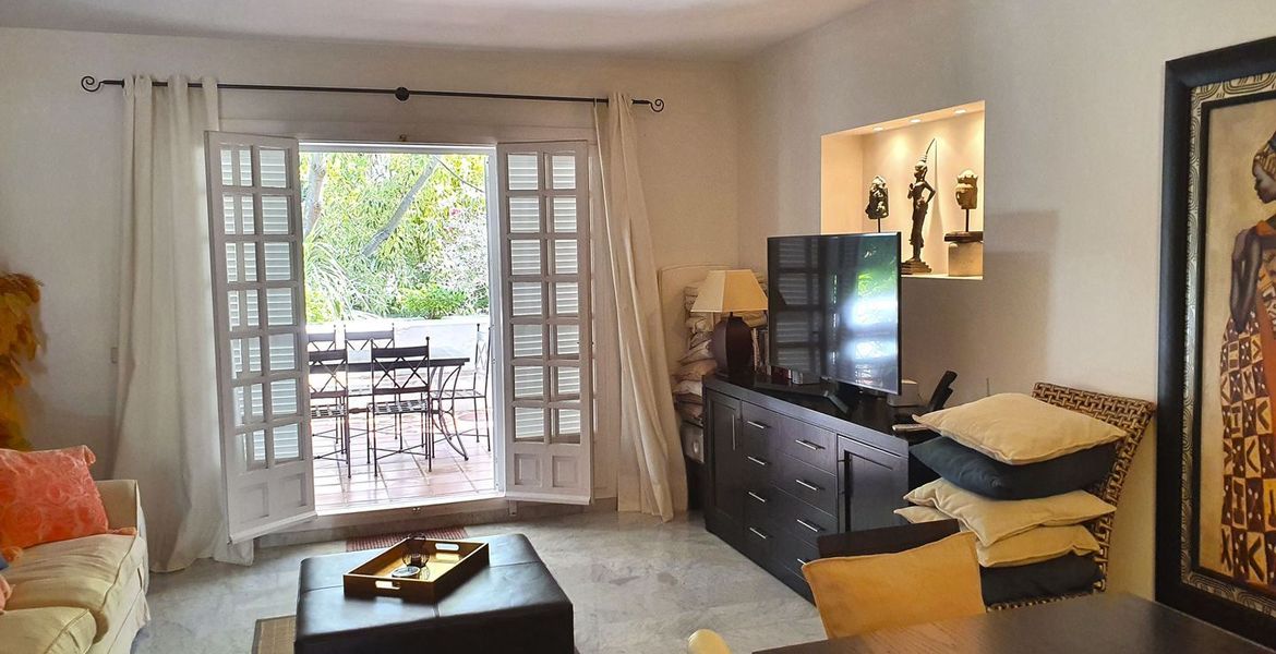 Apartment for rent in Puente Romano