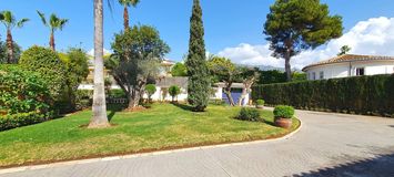 Villa for rent in Puente Romano