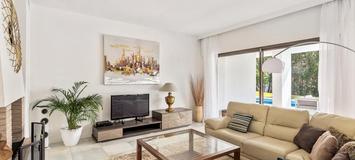 Beach Front Villa Puerto Banus Marbella