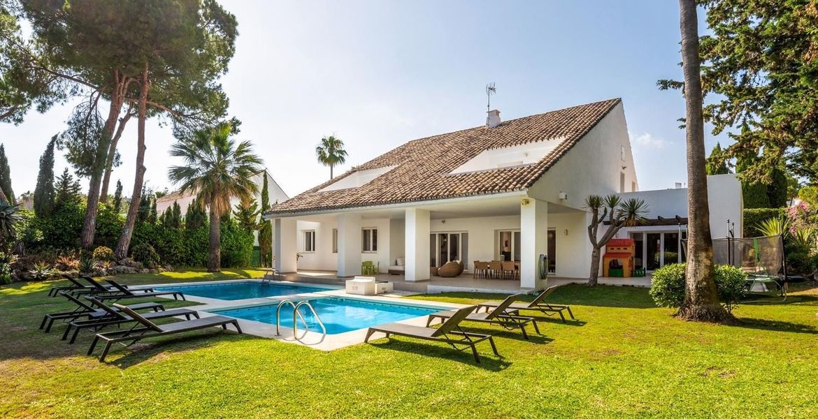 Beach Villa in Marbella 