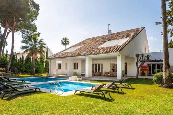 Beach Villa in Marbella 