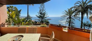 Apartamento en primera línea de playa en Marbella