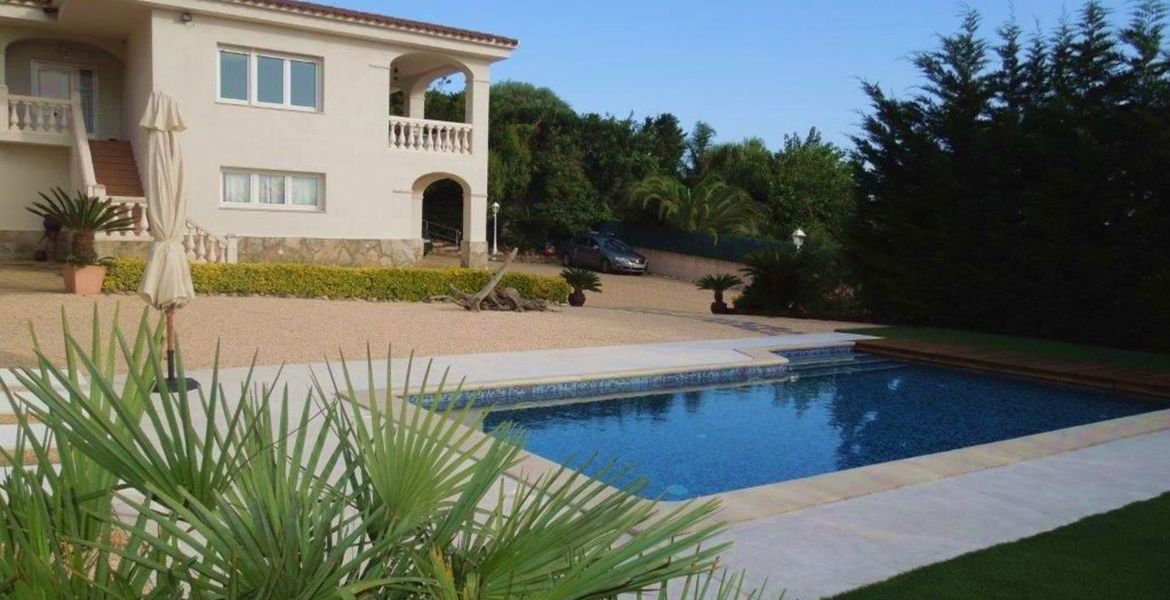 Villa for rent in S'Agaro