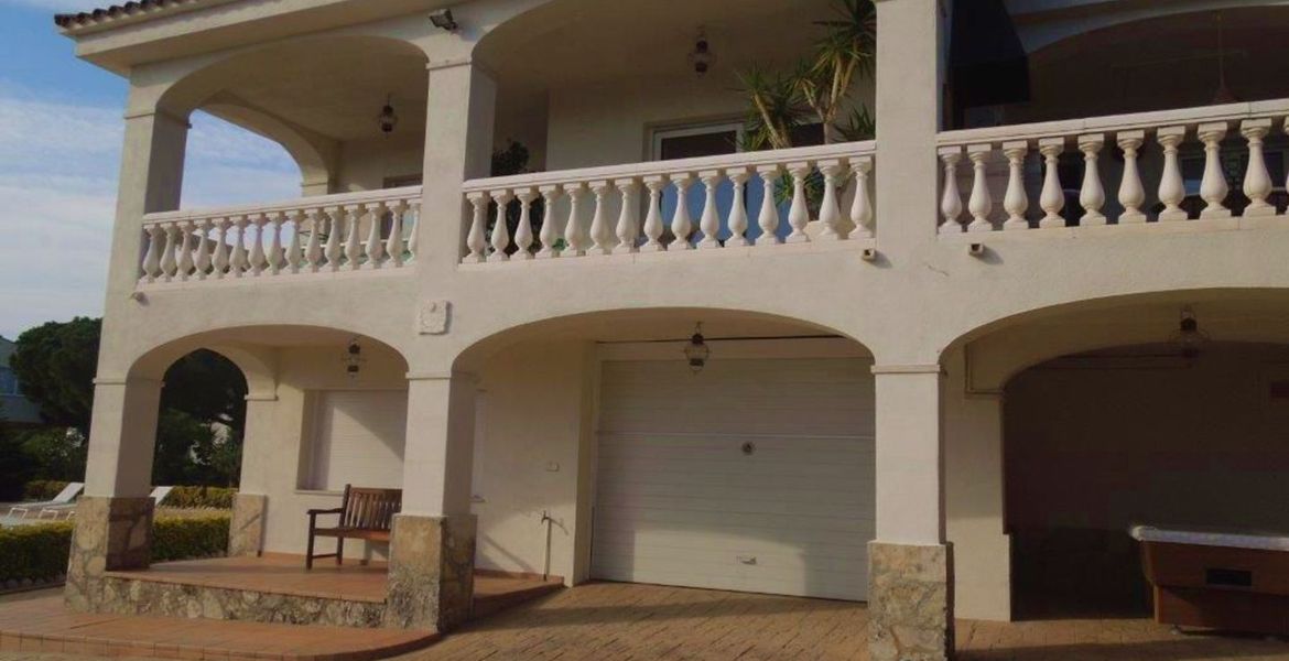 Villa for rent in S'Agaro