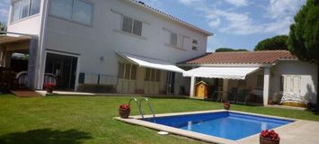 Villa for rent in S'Agaro