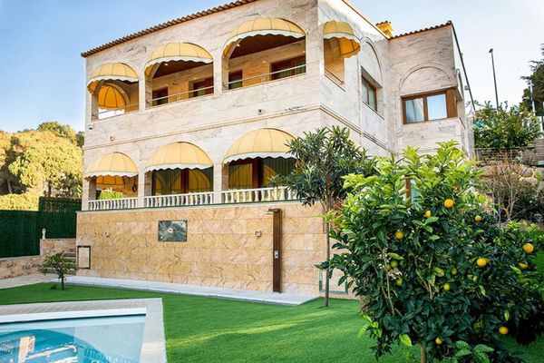 Villa for rent in Lloret de mar