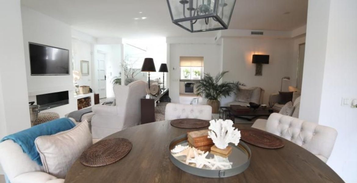 Villa for rent in Marbella