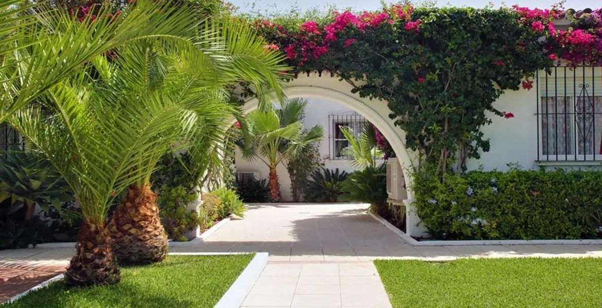 Beautiful villa in Nueva Andalucia