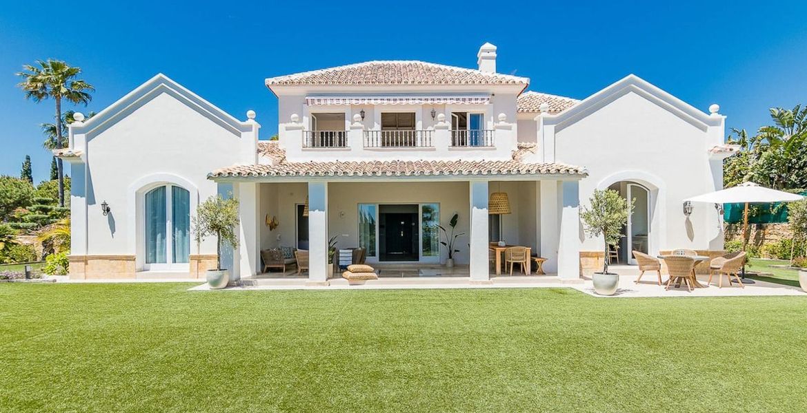 Villa in Estepona