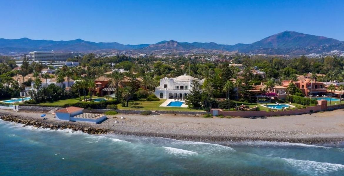 Villa on the beach Marbella Guadalmina