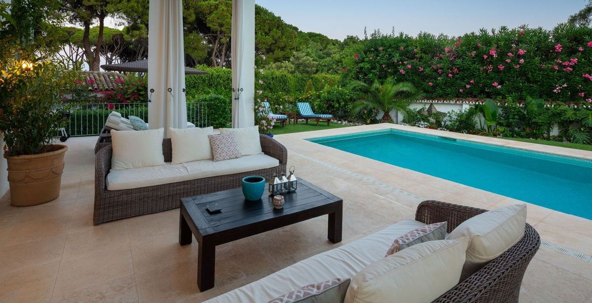 Villa for rent in Marbella Club area.