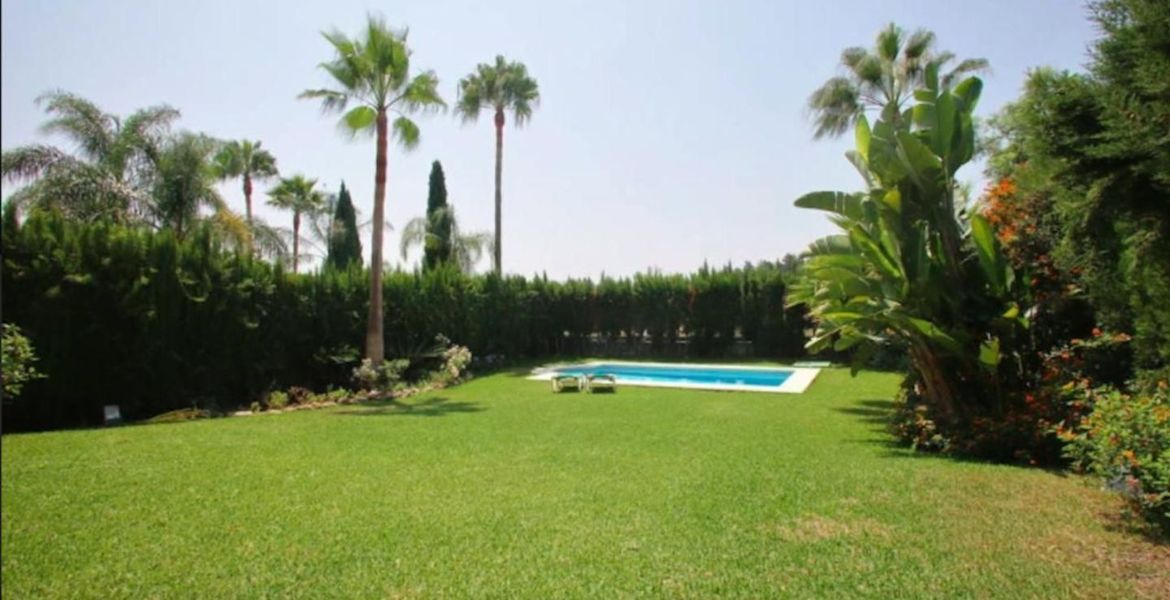 Villa for rent in Marbella