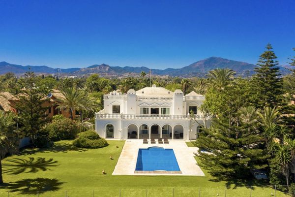 Villa on the beach Marbella Guadalmina