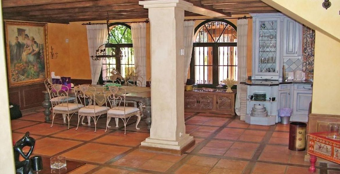 Luxury villa in Baja Guadalmina