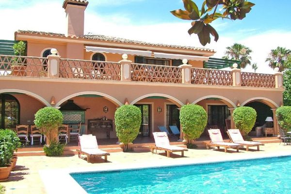 Luxury villa in Baja Guadalmina