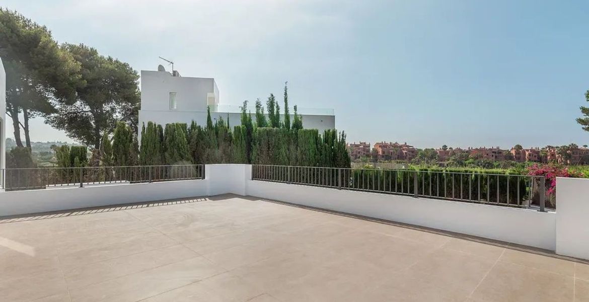 Villa en venta en Los Monteros