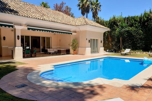 Villa en alquiler en Marbella