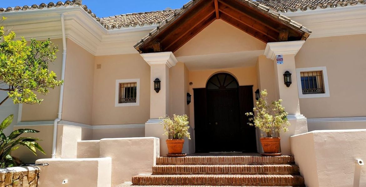 Villa for rent in Marbella