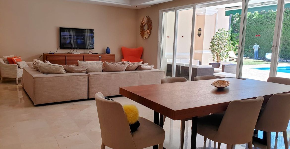 Villa for rent in Marbella