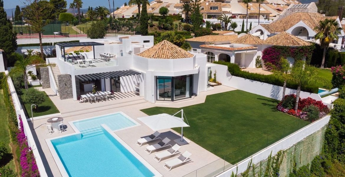 Luxury Villa with Golf and Sea views