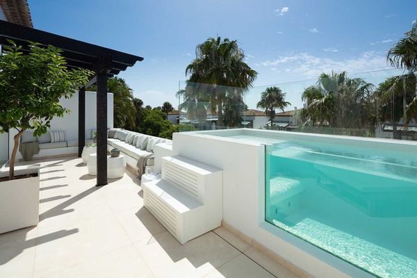 Penthouse in Puente Romano
