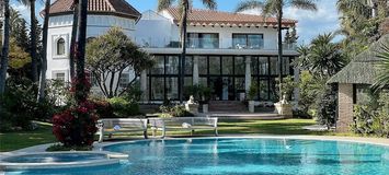 Marbella Villa Puerto Banus