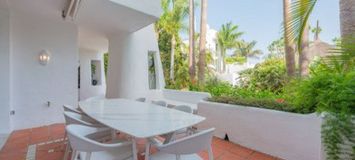 Sunny Garden Apartment in Puente Romano