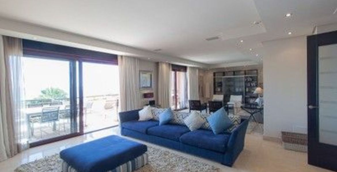 Penthouse in Puerto Banus