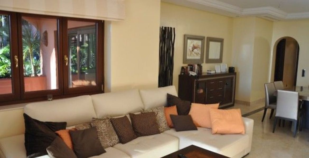 Apartamento en Estepona