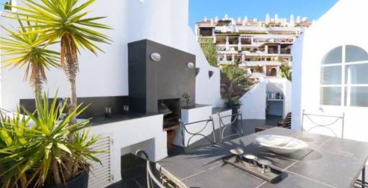 TOWNHOUSE IN LAS LOMAS DE MARBELLA