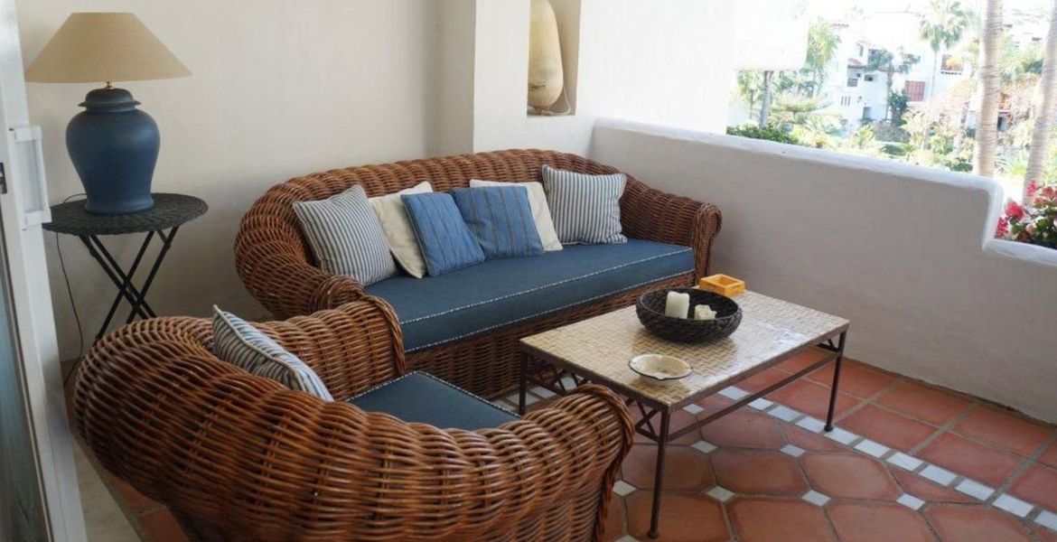 Rental Apartment Gardenia Marina Puente Romano